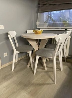 Дерев'яний стілець на кухню з ясена з лаковим покриттям, спинкою та м'яким сидінням "Іску Н" Білий/ тканина Мальмо 90 (сірий)