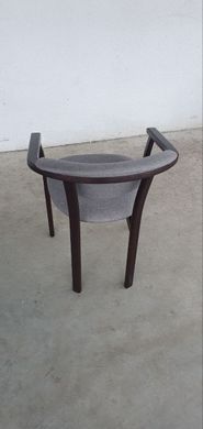 Стул-кресло из дерева с подлокотниками "Алексис" с мягким сиденьем и обивкой темный орех + Саванна новая 07