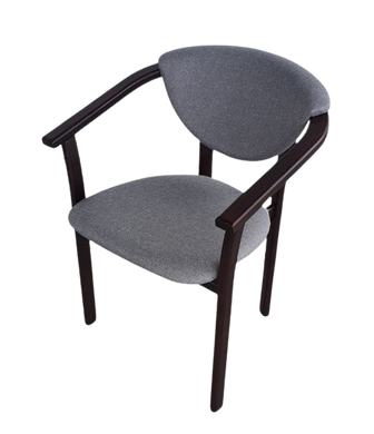 Стул-кресло из дерева с подлокотниками "Алексис" с мягким сиденьем и обивкой темный орех + Саванна новая 07