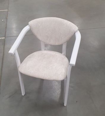 Стілець-крісло з дерева з підлокітниками для дому з м'яким сидінням і оббивкою "Алексіс" Білий/Берлін